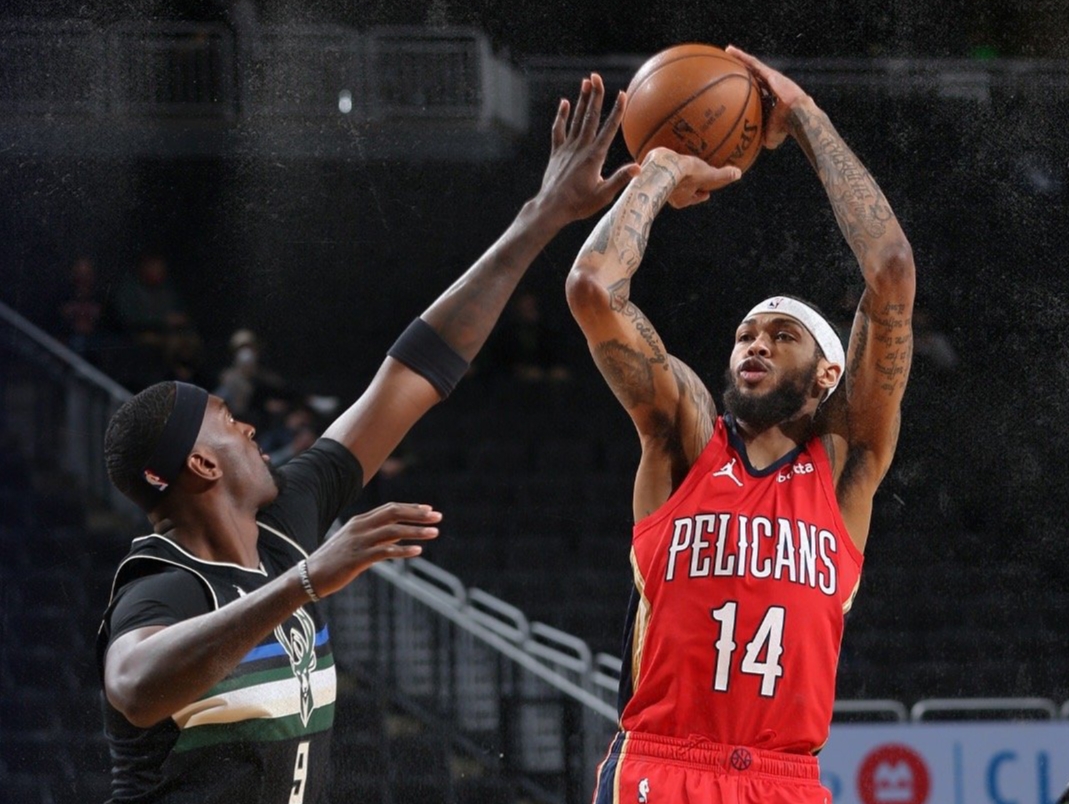 db体育官网-加时末段体能课后，孟菲斯灰熊豪取连胜备战亚冠，目标明确，身体对抗强度拉满