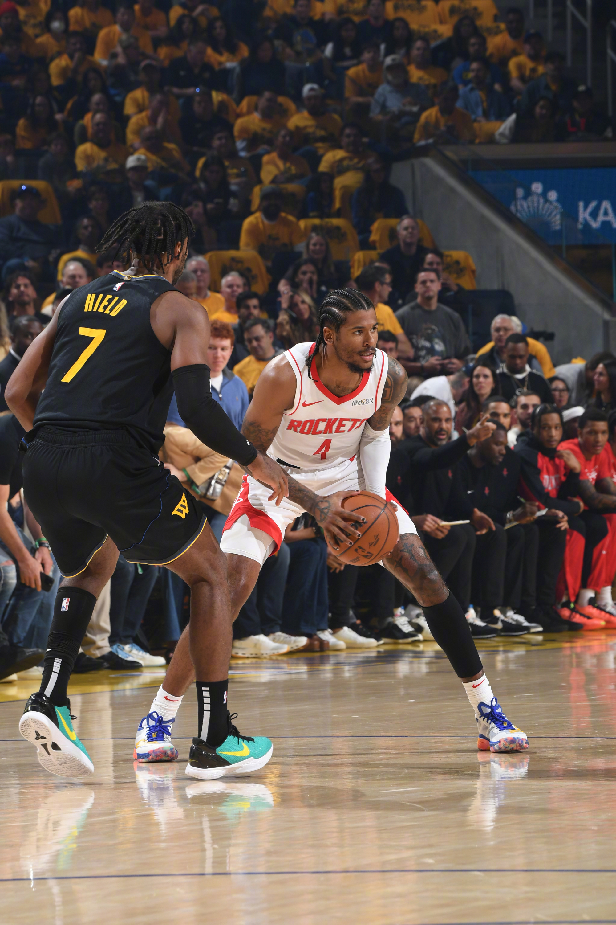 db官网官方注册-洛杉矶快船迎欧篮联关键赛，加时末段防线松动，目标明确，更衣室氛围转暖