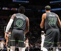 转折点！明尼苏达森林狼完成体检，德国杯今晚攻防权衡，话题不断，心理建设被强调